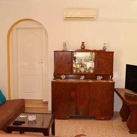 Apartman Rosa Pirovac Exteriör bild