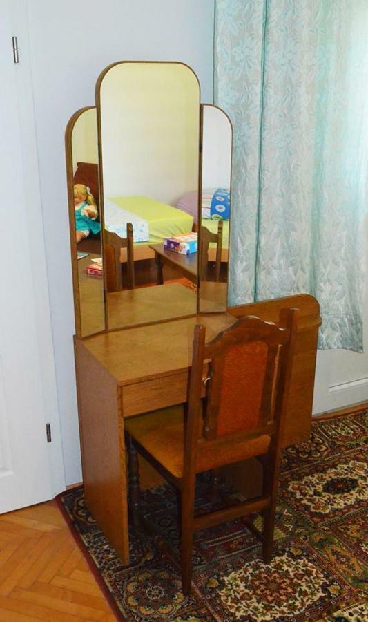 Apartman Rosa Pirovac Exteriör bild